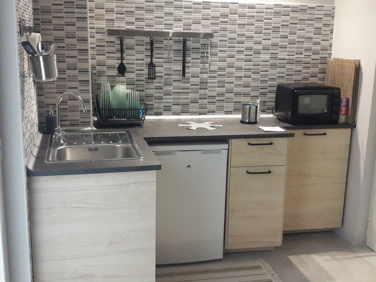 Signorile Street - Apartment Near The Sea Барі Екстер'єр фото